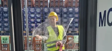 WhatsAppImage2025-03-21at13.37.19_df8f4f72-ezgif.com-crop